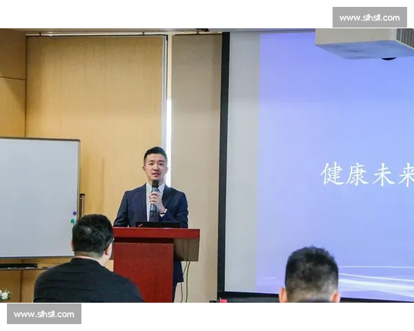 李聪:从普通学子到科技创新先锋的成长历程与影响力解析 李聪:从普通学子到科技创新先锋的成长历程与影响力解析