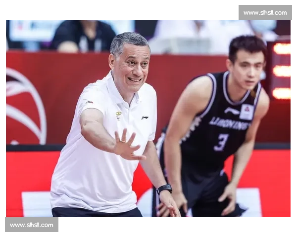 教练团队大换血，新战术能否带来转机