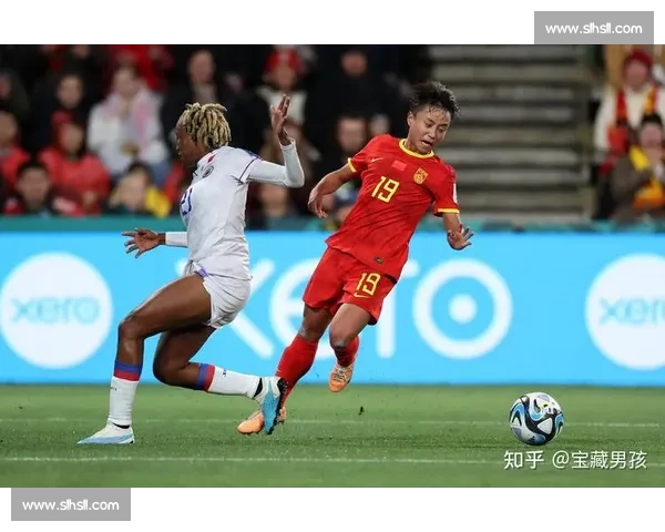 绝境逢生！女足决赛直播，不到绝境，怎能涅槃重生